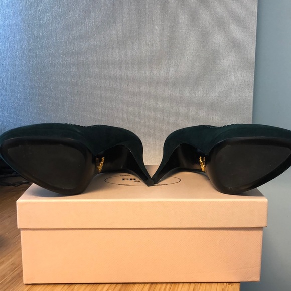 Suede Prada Pump - Picture 7 of 7